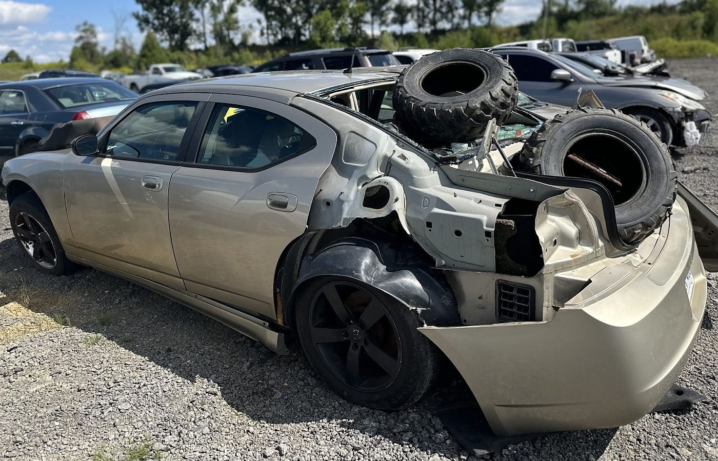 Challenges Car Rear Challenges You Face While Selling Your Unwanted Car - Blogs